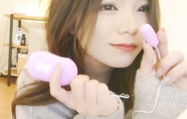 DXLIVEのおすすめ女性-aichan716ちゃん!外見からは想像できない【ピストンマシーン】で絶頂！